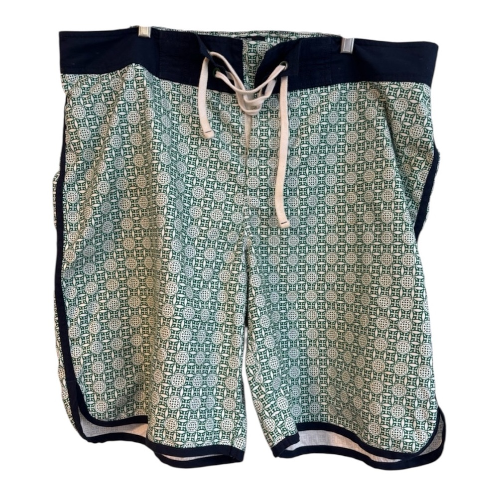 Old Navy Geometric Green and Navy Men's Swim Surfing Board Shorts